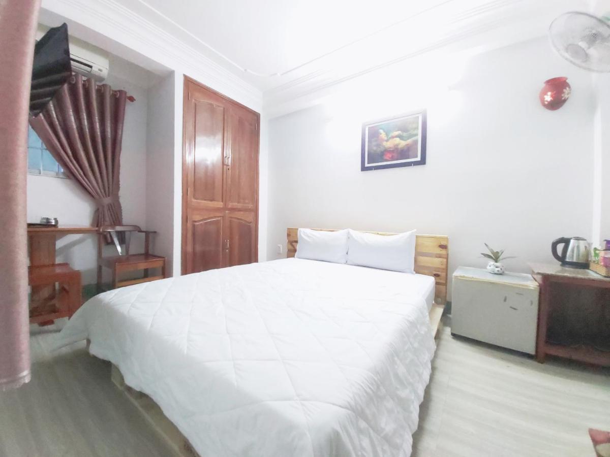 Hotel Thanh Van 2 Туїхоа Екстер'єр фото