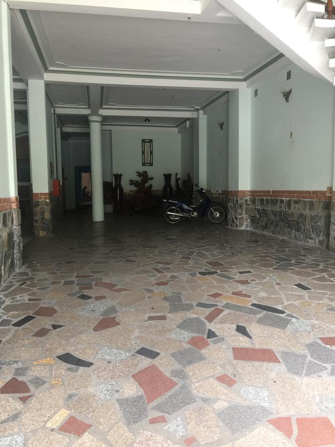 Hotel Thanh Van 2 Туїхоа Екстер'єр фото