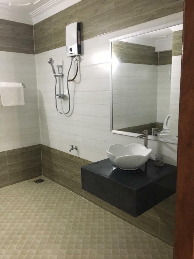 Hotel Thanh Van 2 Туїхоа Екстер'єр фото